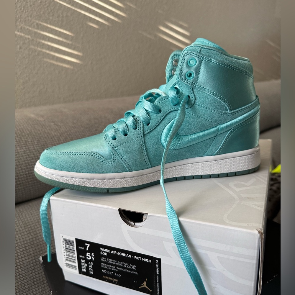 RARE Jordan hi retro aqua